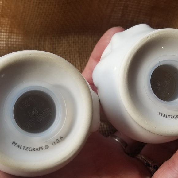 Pfalsgraff snow people salt and pepper shaker set - Picture 2 of 3
